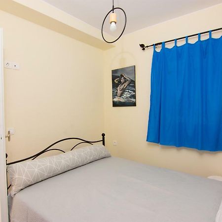 אלונדה Lilas Traditional Maisonette מראה חיצוני תמונה